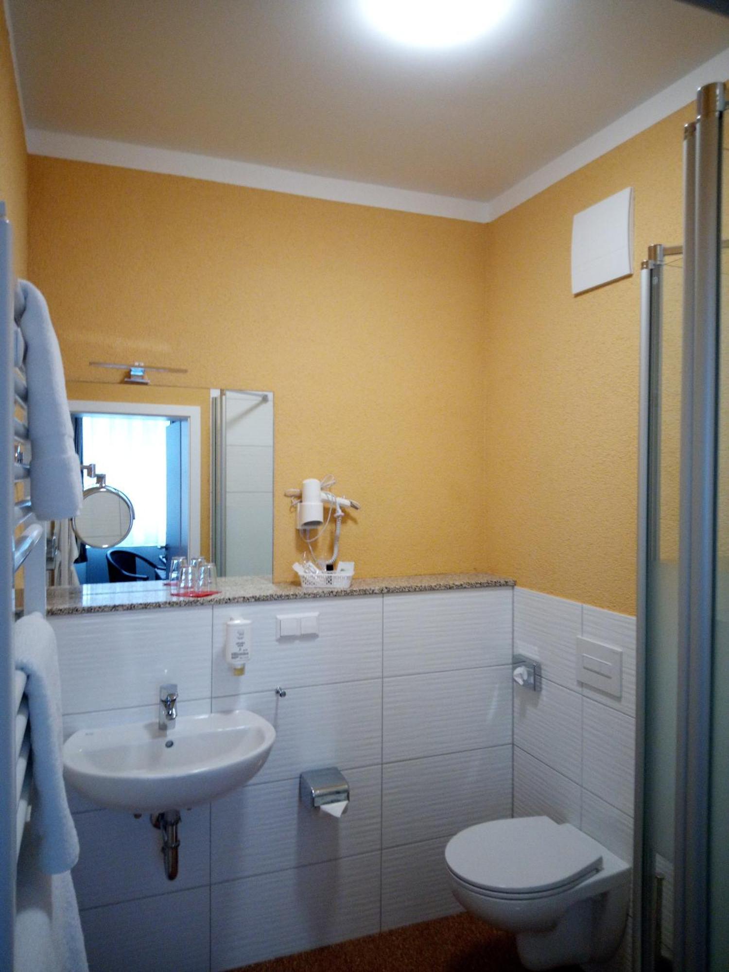 Hotel Zur Kulturweberei Finsterwalde Cameră foto
